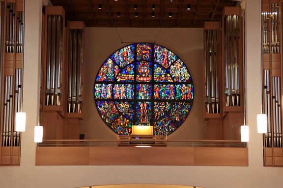 Schuke-Orgel in Heilig Kreuz